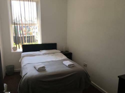 Flat 5 Apartments