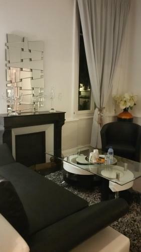 Bed & Breakfast Chambres D'h�tes - La Villa De La Paix