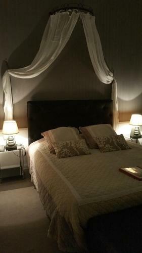 Bed & Breakfast Chambres D'h�tes - La Villa De La Paix