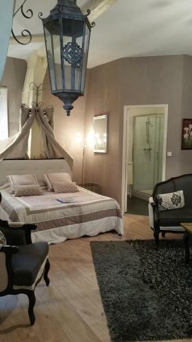 Bed & Breakfast Chambres D'h�tes - La Villa De La Paix