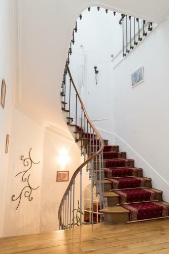 Bed & Breakfast Chambres D'h�tes - La Villa De La Paix