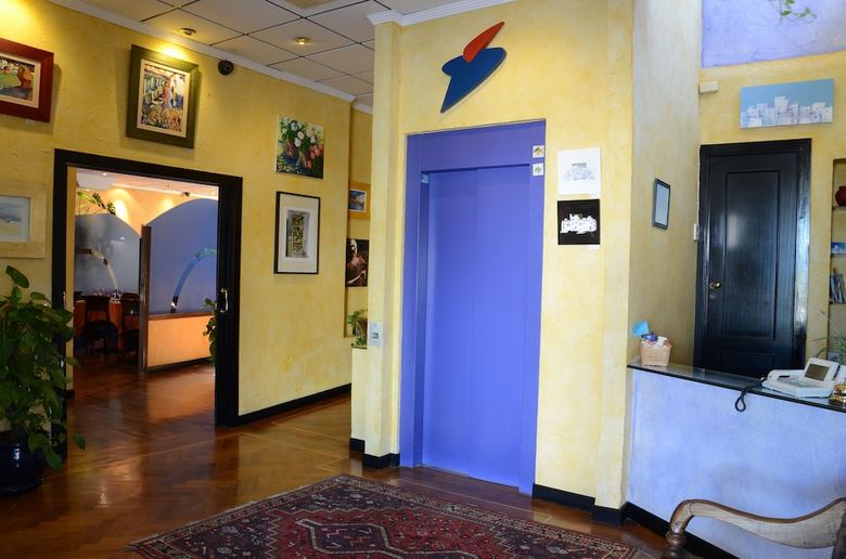Hotel Tikar