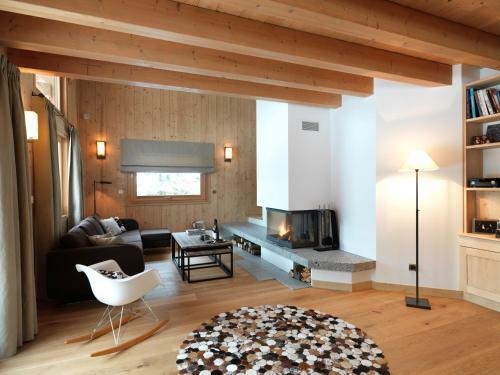 Les Chalets Des Liarets