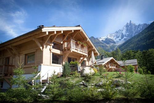 Les Chalets Des Liarets