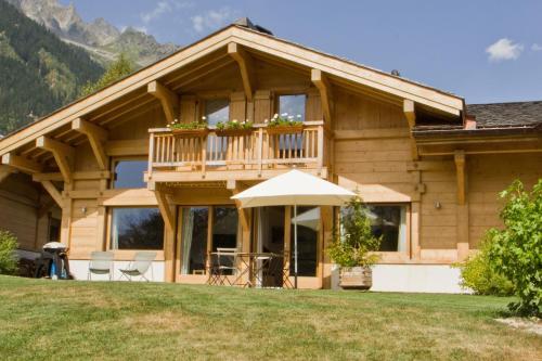 Les Chalets Des Liarets