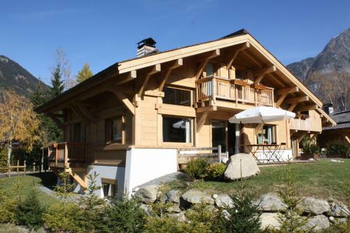 Les Chalets Des Liarets