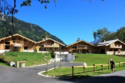 Les Chalets Des Liarets