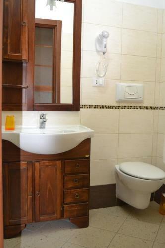 Hostal Affittacamere Al Mare
