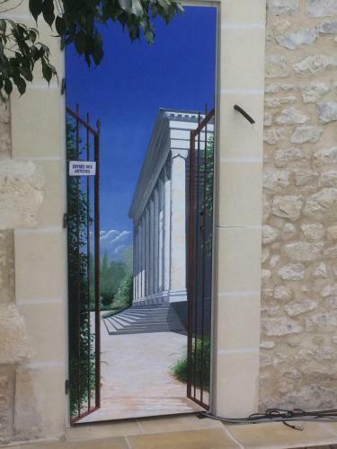 Bed & Breakfast Maison Du Th��tre Saint Bonnet