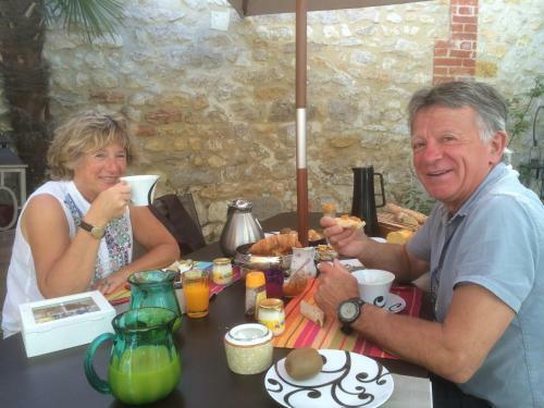 Bed & Breakfast Maison Du Th��tre Saint Bonnet