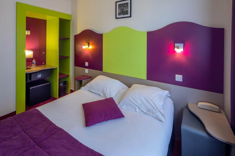 Hotel Logis Le Mas De L'�toile Aubagne