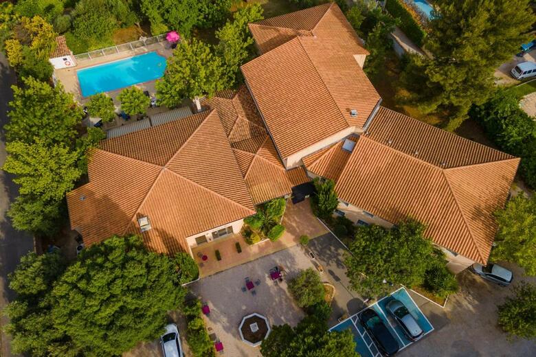 Hotel Logis Le Mas De L'�toile Aubagne