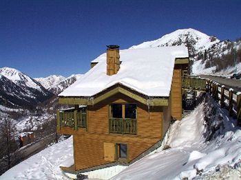 Madame Vacances Les Chalets D'isola