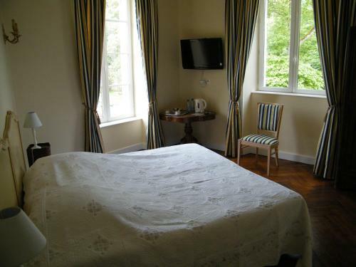 Bed & Breakfast Chambres D'h�tes Ch�teau De Damigny