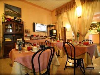 Hotel Piola