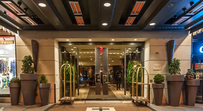 Empire Hotel