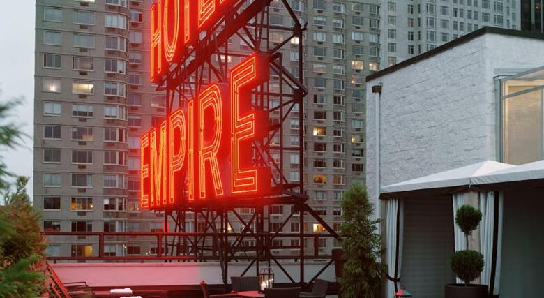 Empire Hotel