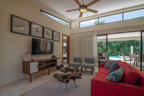 Hostal Residencial Casa Linda