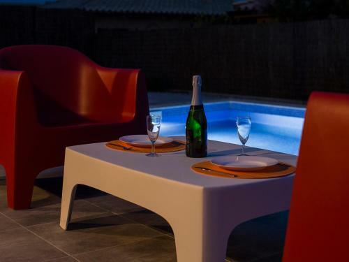 Villa Independiente Medes Mar 16