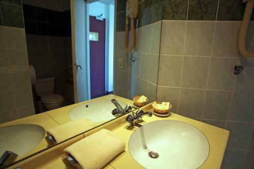 Hotel Le Relais De Fabr�gues