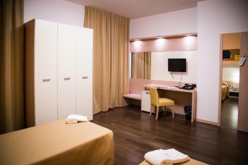 Groane Hotel Residence