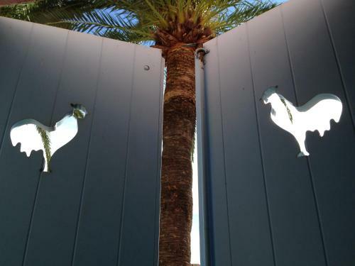 Coq Hotel