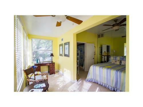 Bed & Breakfast Palm Beach Hibiscus
