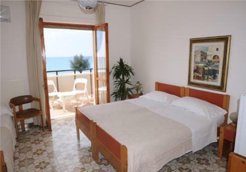 Hotel Harmony