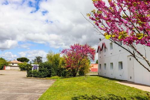 Hotel H�tel F1 Agen