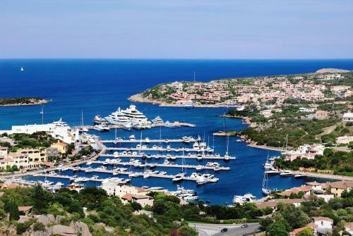 Exclusive Marina Apartment Porto Cervo