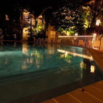 The Caribbean Court Boutique Hotel