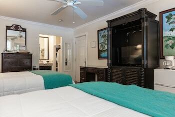 The Caribbean Court Boutique Hotel