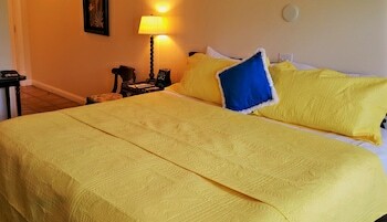 The Caribbean Court Boutique Hotel