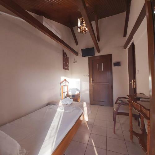 Aeolic Star Hotel