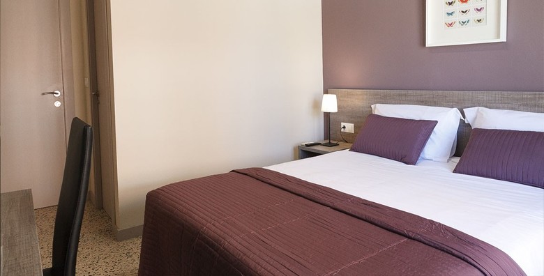 Hostal Fonda Montserrat