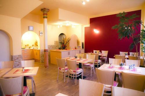 Hostal Hotel-pension Gr�ne Linde