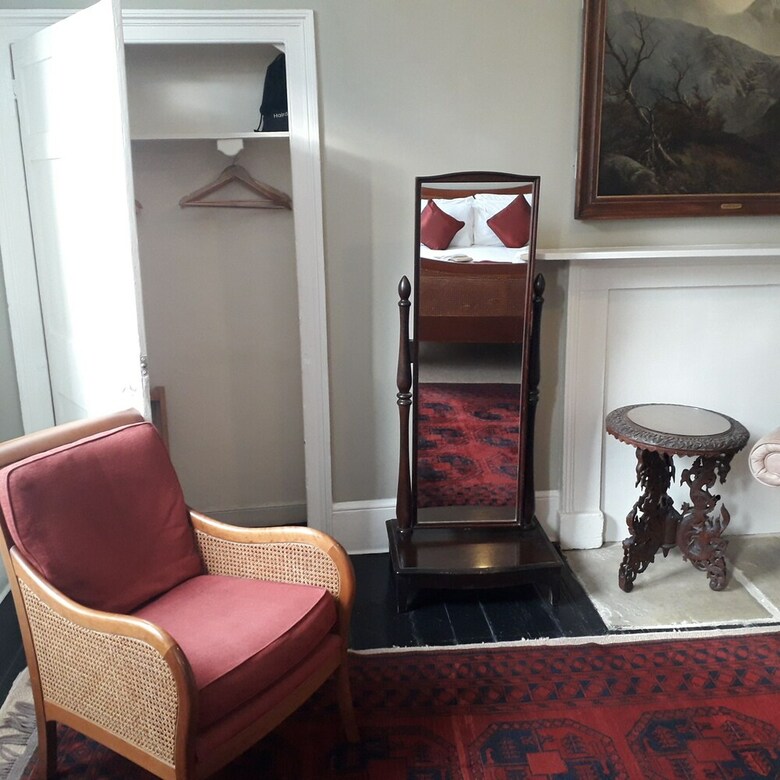 Bed & Breakfast Henrietta House