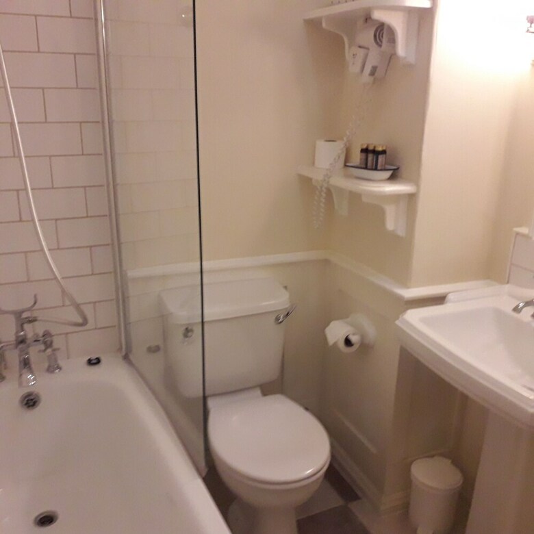 Bed & Breakfast Henrietta House