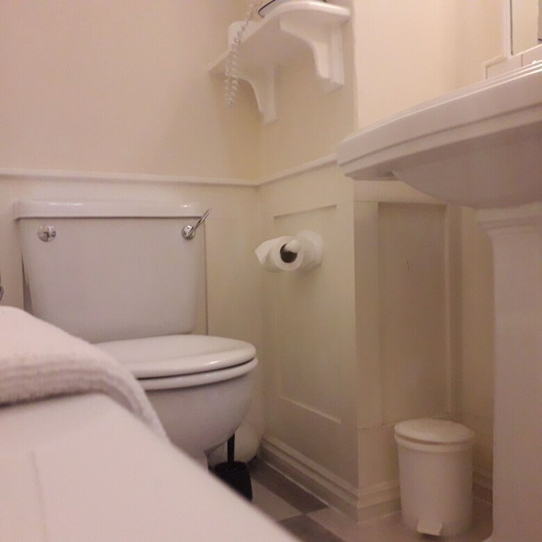 Bed & Breakfast Henrietta House