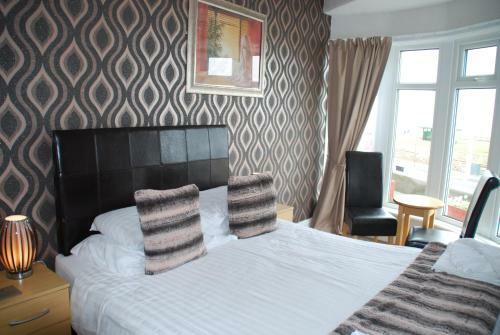 Brincliffe Hotel
