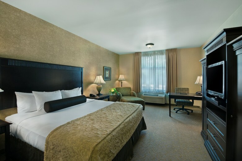 Hotel Oxford Suites Boise