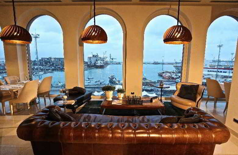 Seeport Hotel