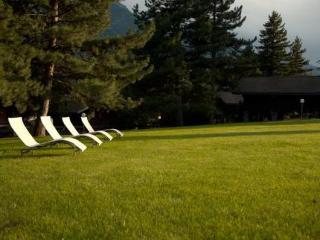 Hotel Village