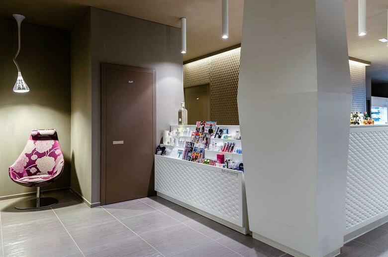 8piuhotel