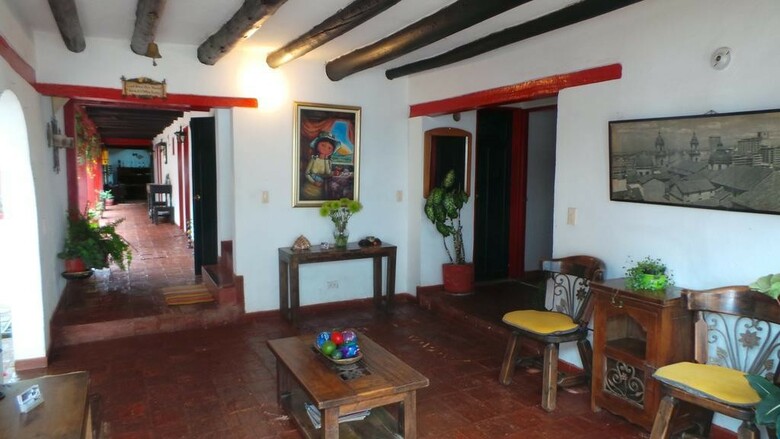 Hostal Hospederia Calle Real