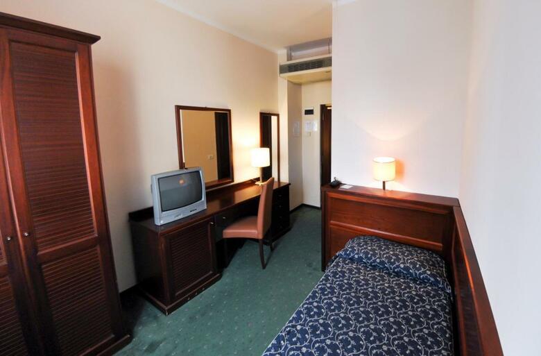 Hotel Mediterraneo