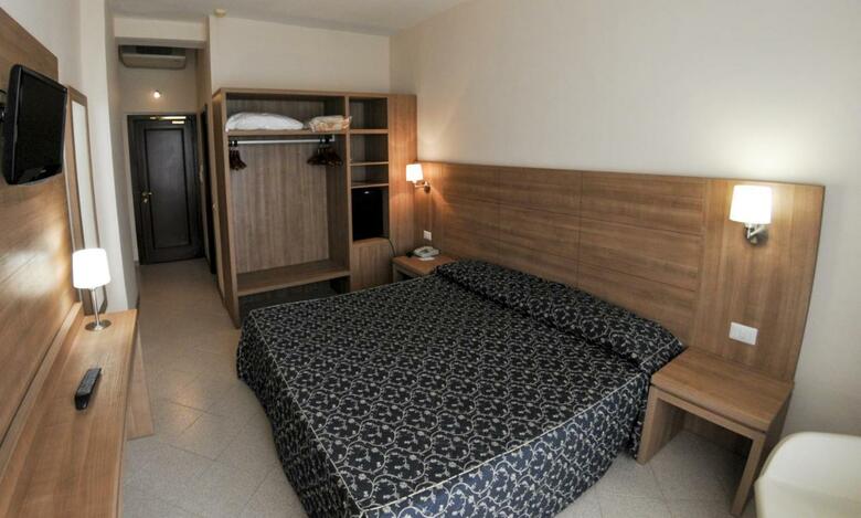 Hotel Mediterraneo