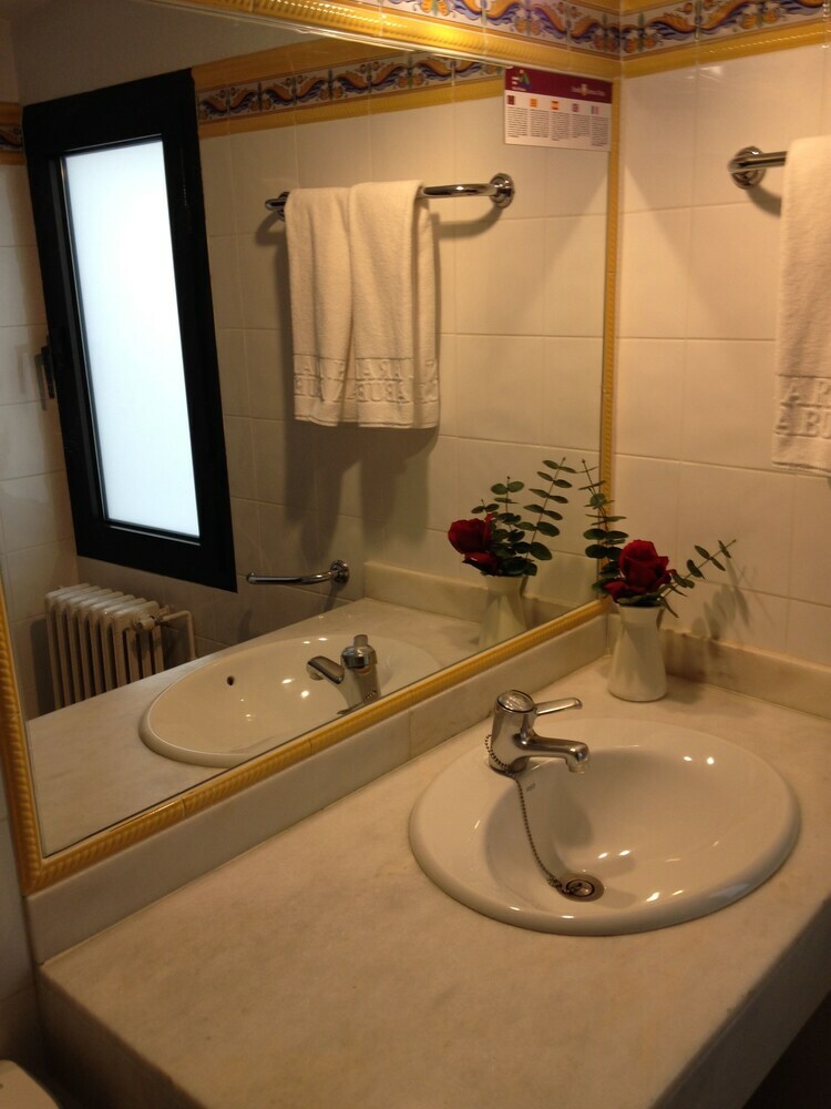 Hotel Aran La Abuela