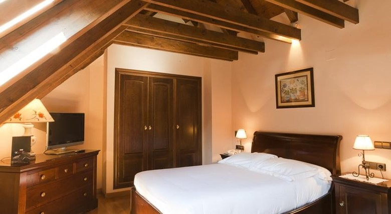 Hotel De Tred�s
