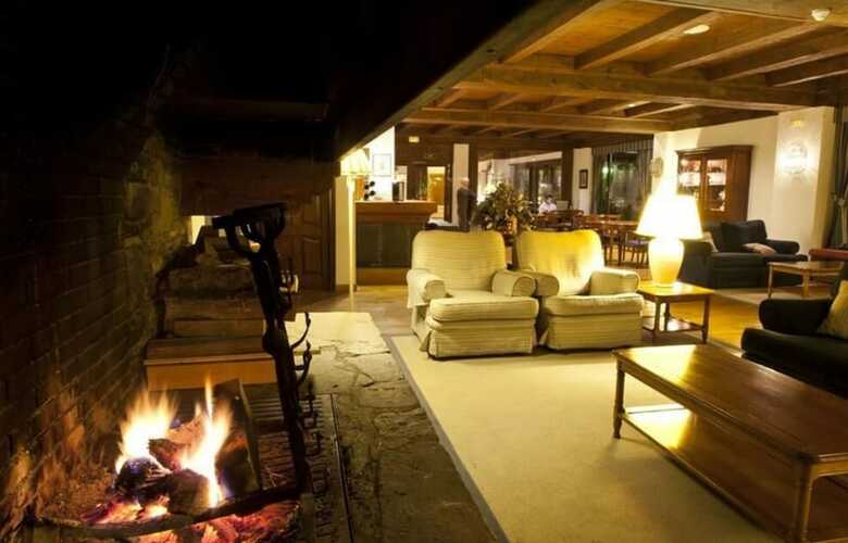 Hotel De Tred�s